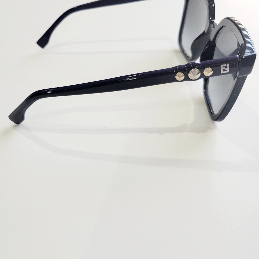 Fendi Square Sunglasses Black Silver Studs - Picture 3 of 13